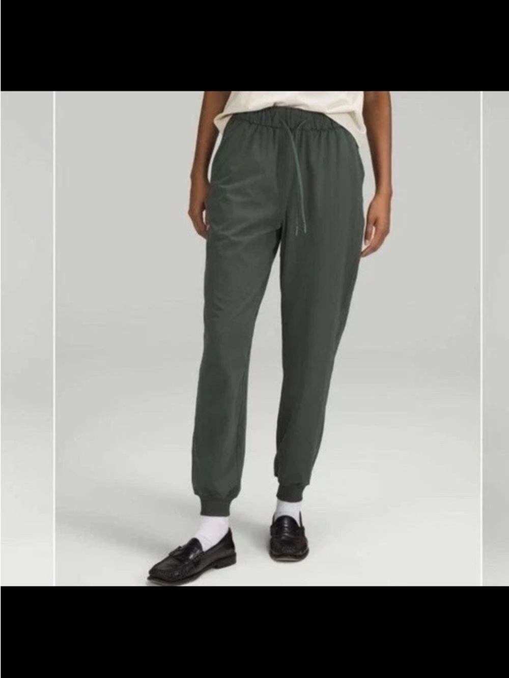 lululemon athletica Women's Olive Green Jogger Pants